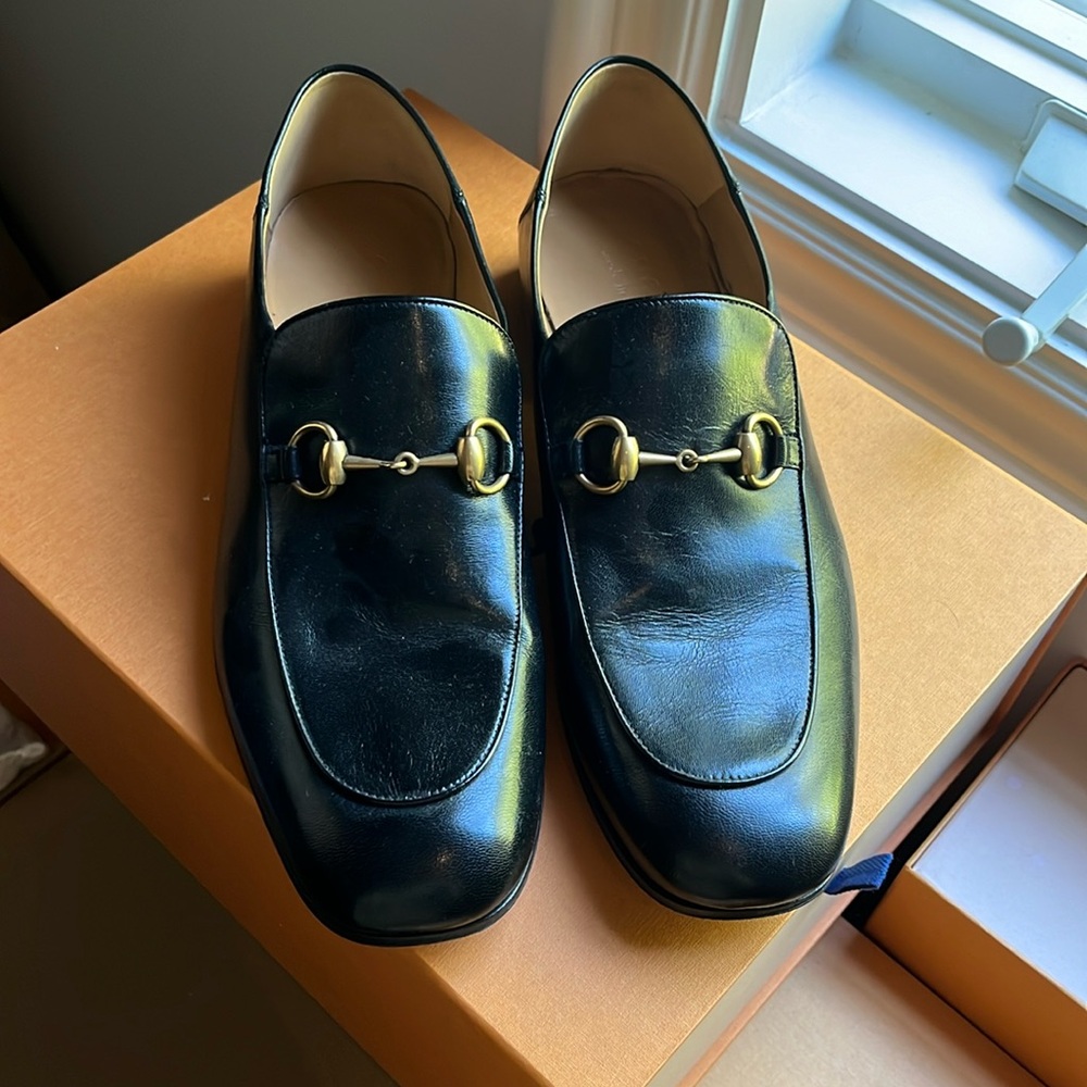 Size 10 Gucci Loafer